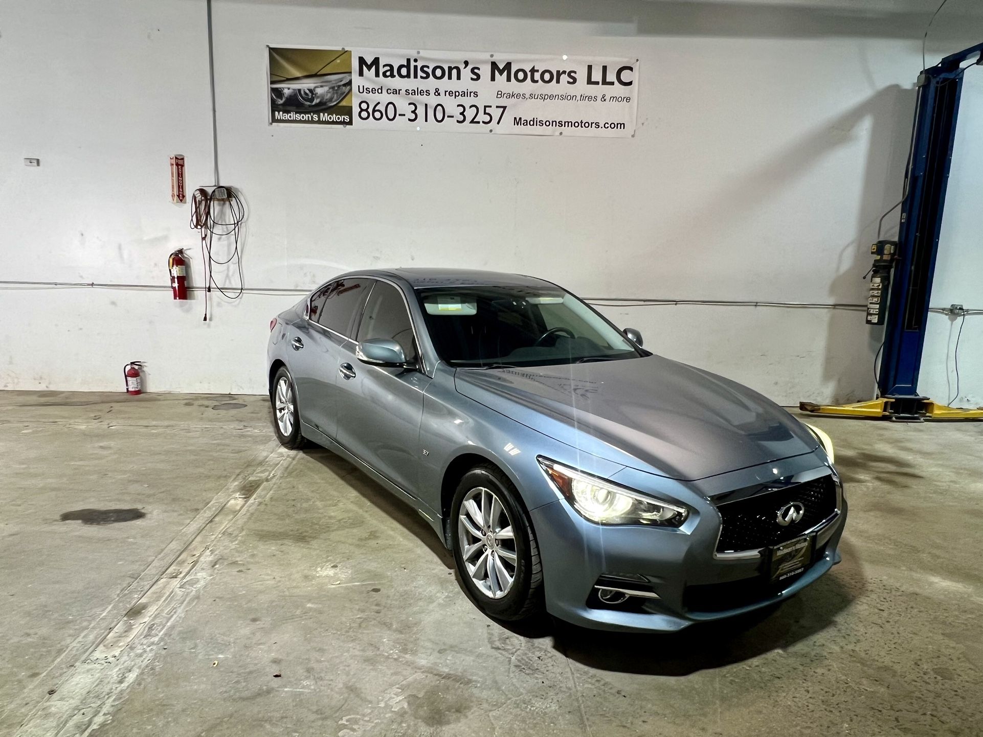 2014 Infiniti Q50