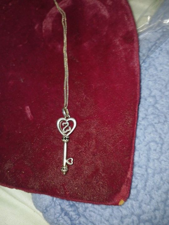 Silver Key  Heart ❤️  Necklace  925