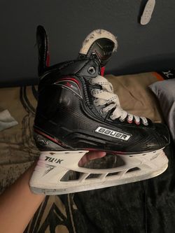 Bauer Ice Hockey Skates Size 7