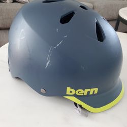 Bern Watts helmet sz S (adult)