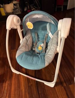 Baby swing