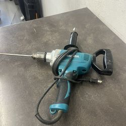 Makita DS4011 1/2 Inch Spade Handle Drill 