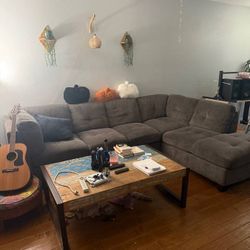 2 piece couch (pick up only)