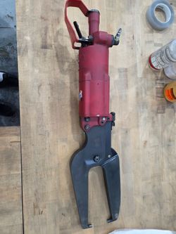 Chicago Pneumatic Rivet Squeezer