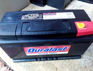Duralast H8 group 49 car truck battery perfect condition