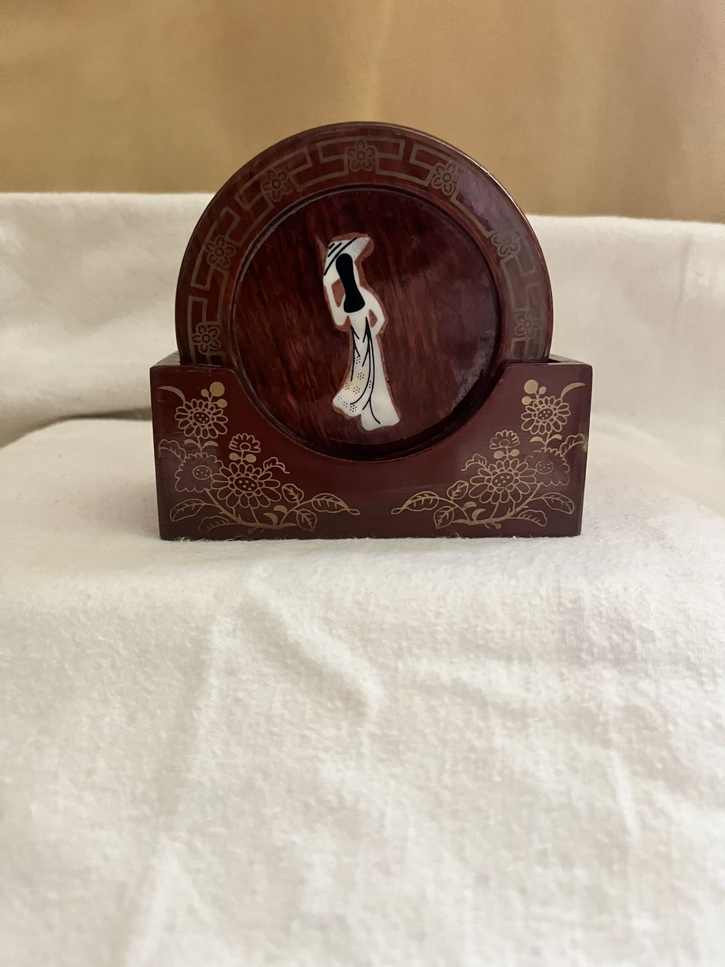 Vintage Decorative Wood Coaster Set