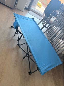 Kids portable cot with carry bag lightweight
