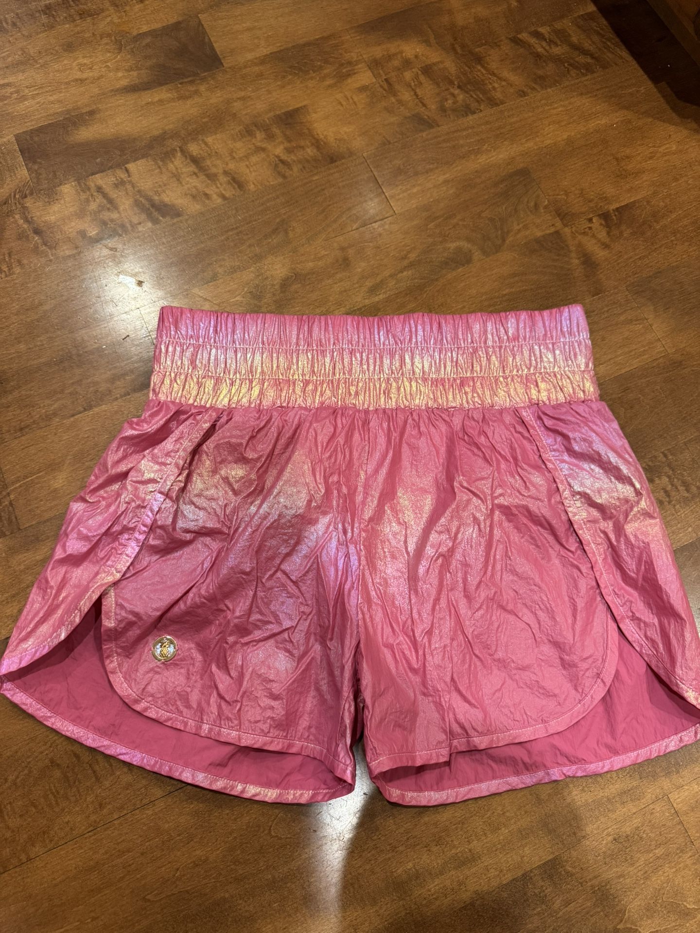 Woman’s Simply Southern Shorts Size Large