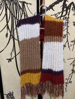 BCBG MaxAzria Women’s Stripes Mustard Multicolor Scarf Muffler W/Fringe