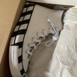 Off White Converse 
