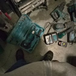 Makita Cordless Tools And Batteries 