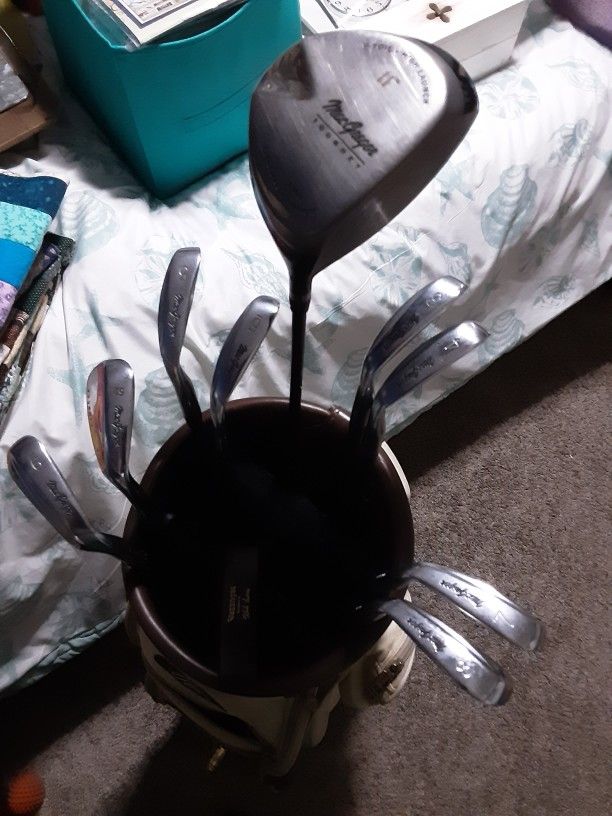 Macgregor Golf Club Set
