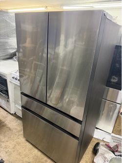 Samsung bespoke counter depth 23 cu ft black steel