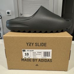 Yeezy Slide Dark Onyx