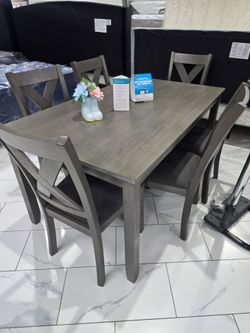 Dining Table Set