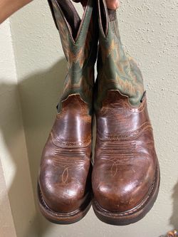 Justin Stampede Collection Rugged Tan Round Steel Toe  boots SZ. 11.5