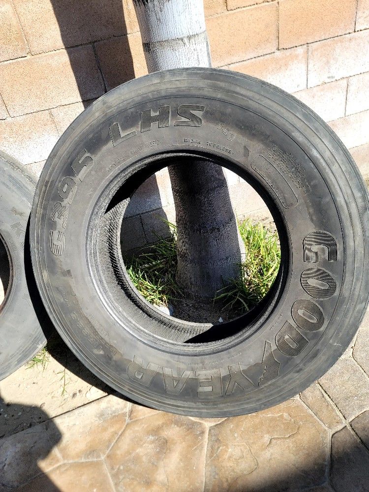 11r22.5 Tires For Truck Or Trailer for Sale in Rialto, CA OfferUp