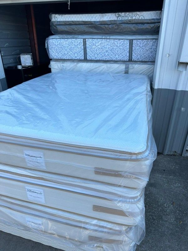 Queen Size Mattress And Box Spring