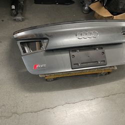 2019 Audi S6 Trunk