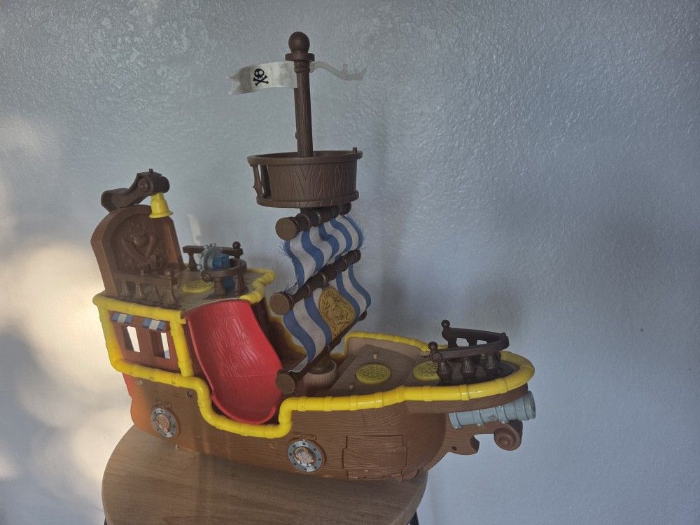 Jake And The Neverland Pirates Ship