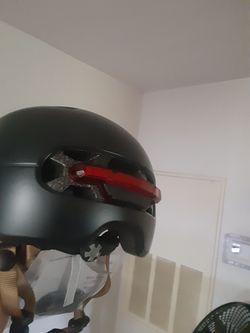 Smart 4 u Bike helmet with built in light (