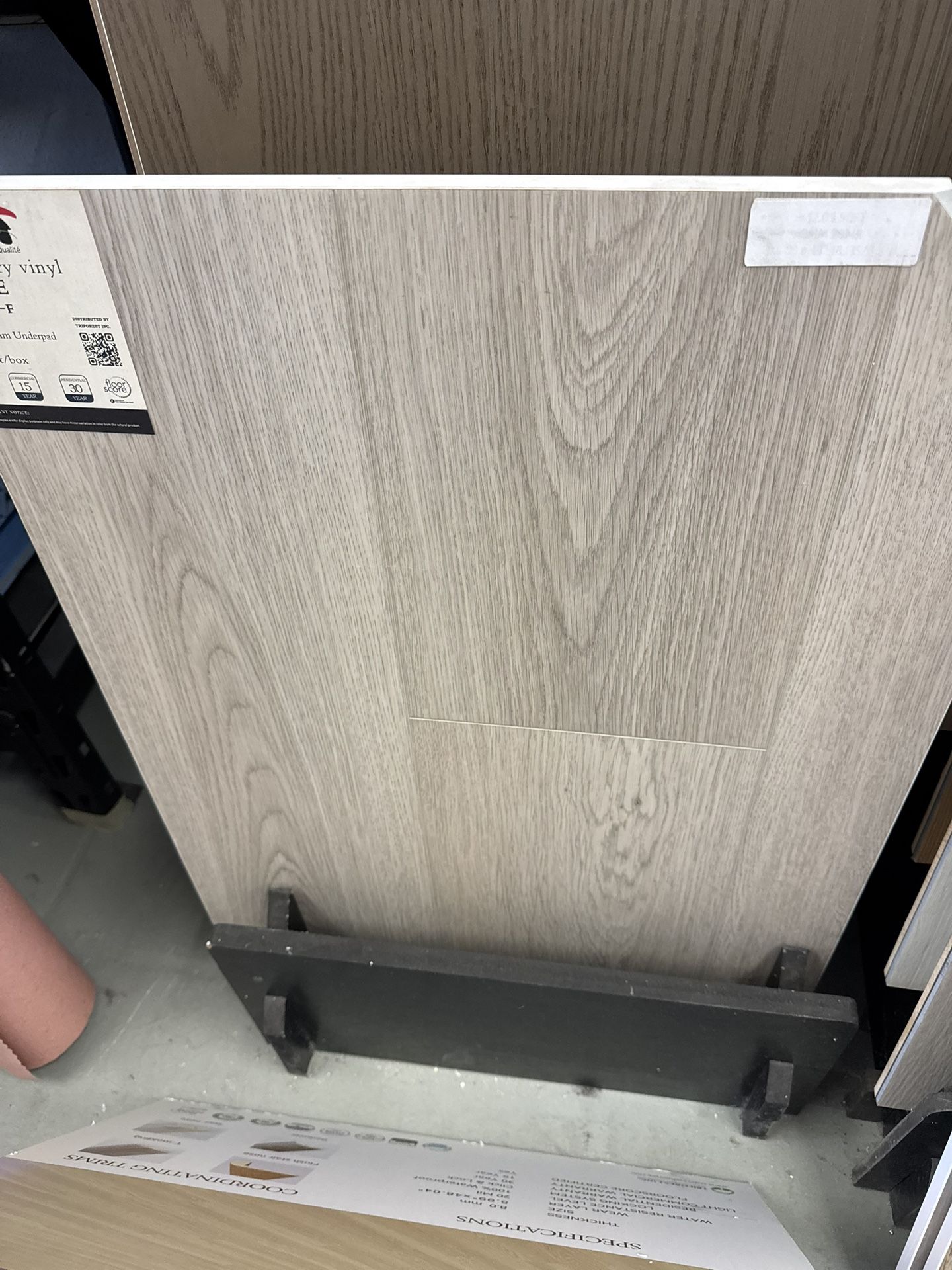 Pisos De Vinyl & Laminado / Flooring $1.39