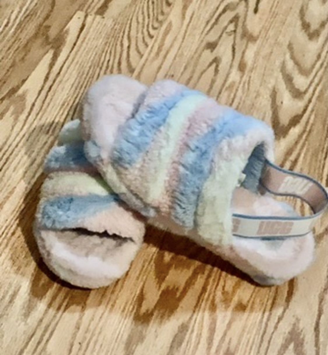 UGG FLUFF YEAH SLIDE  STRIPES SLIPPERS - WOMEN'S SIZE 10