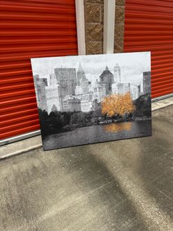 CITYSCAPE GOLD TREE ENHANCED CANVAS WALL ART, 45x60