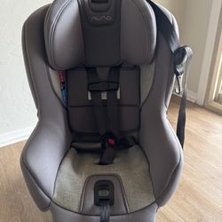 Nuna Car Seat 