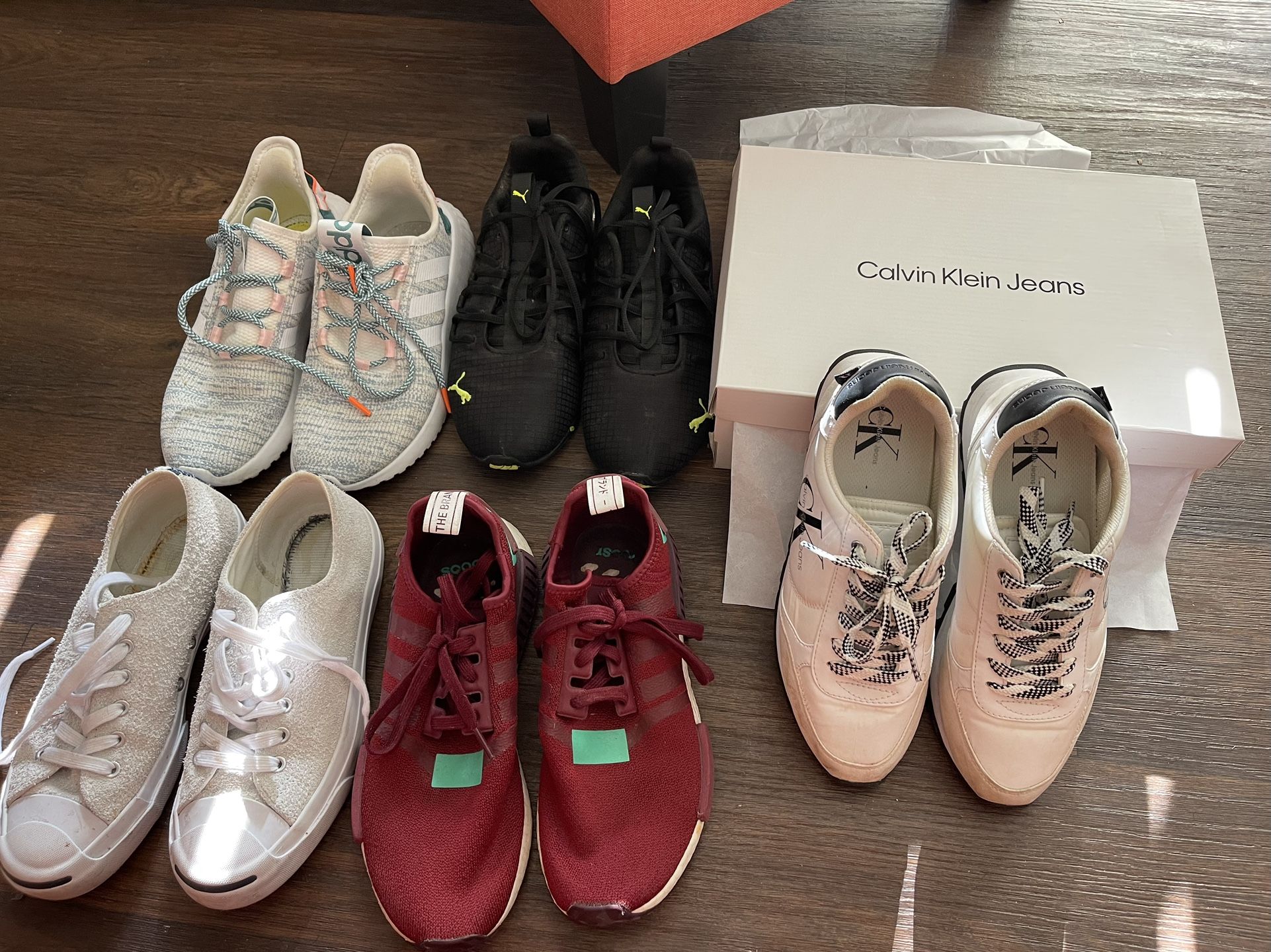 used shoes for sale in good condition there are 5 pairs, Size 8 Woman for Sale in Winter Park