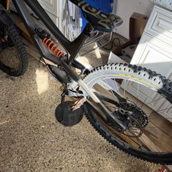 YT Capra XL Kashima Coated 