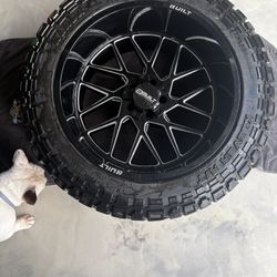 Tires With Built 22” Rims 