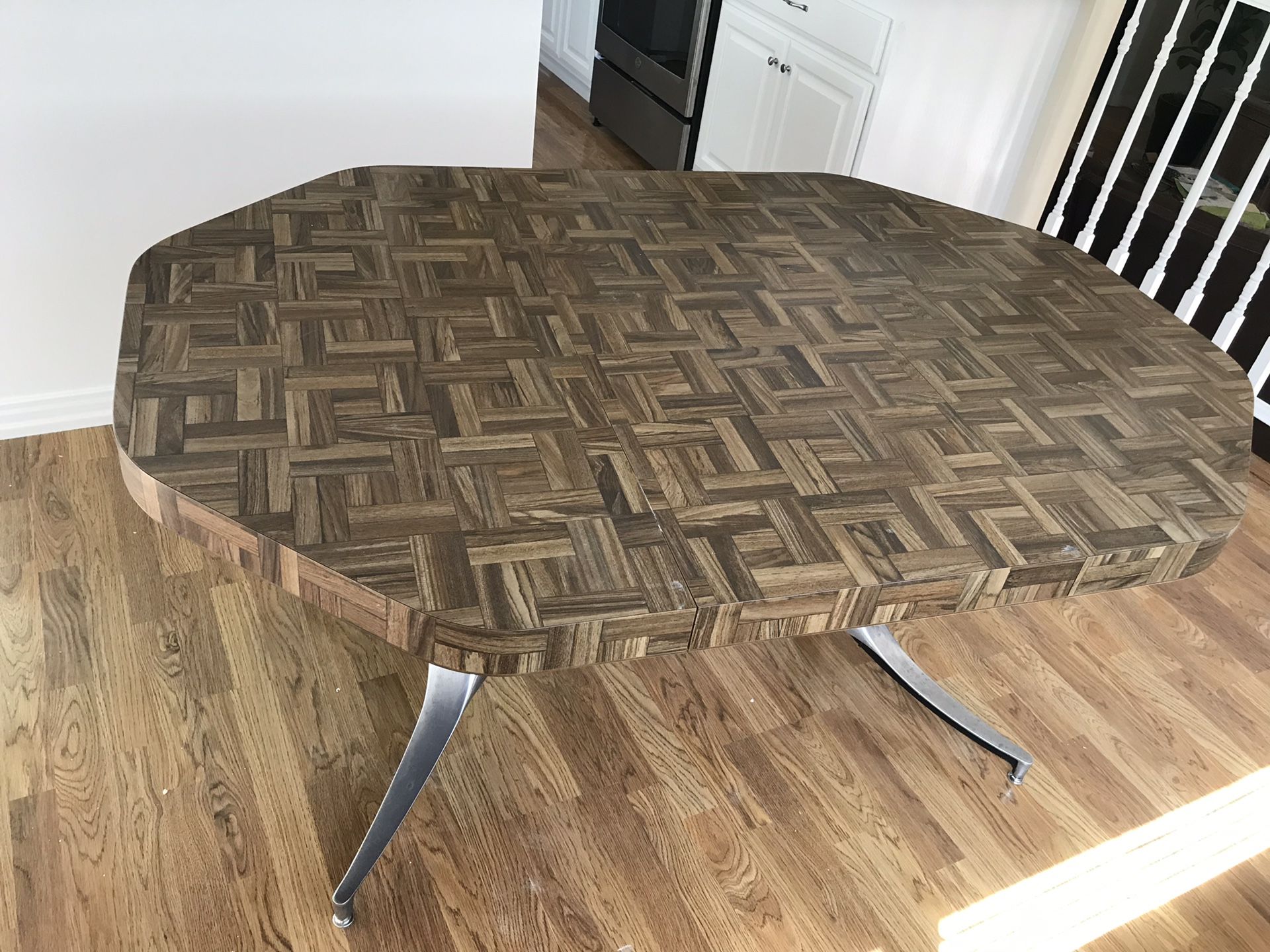 Retro Kitchen table