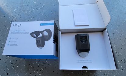 ring Floodlight Cam (Wired)