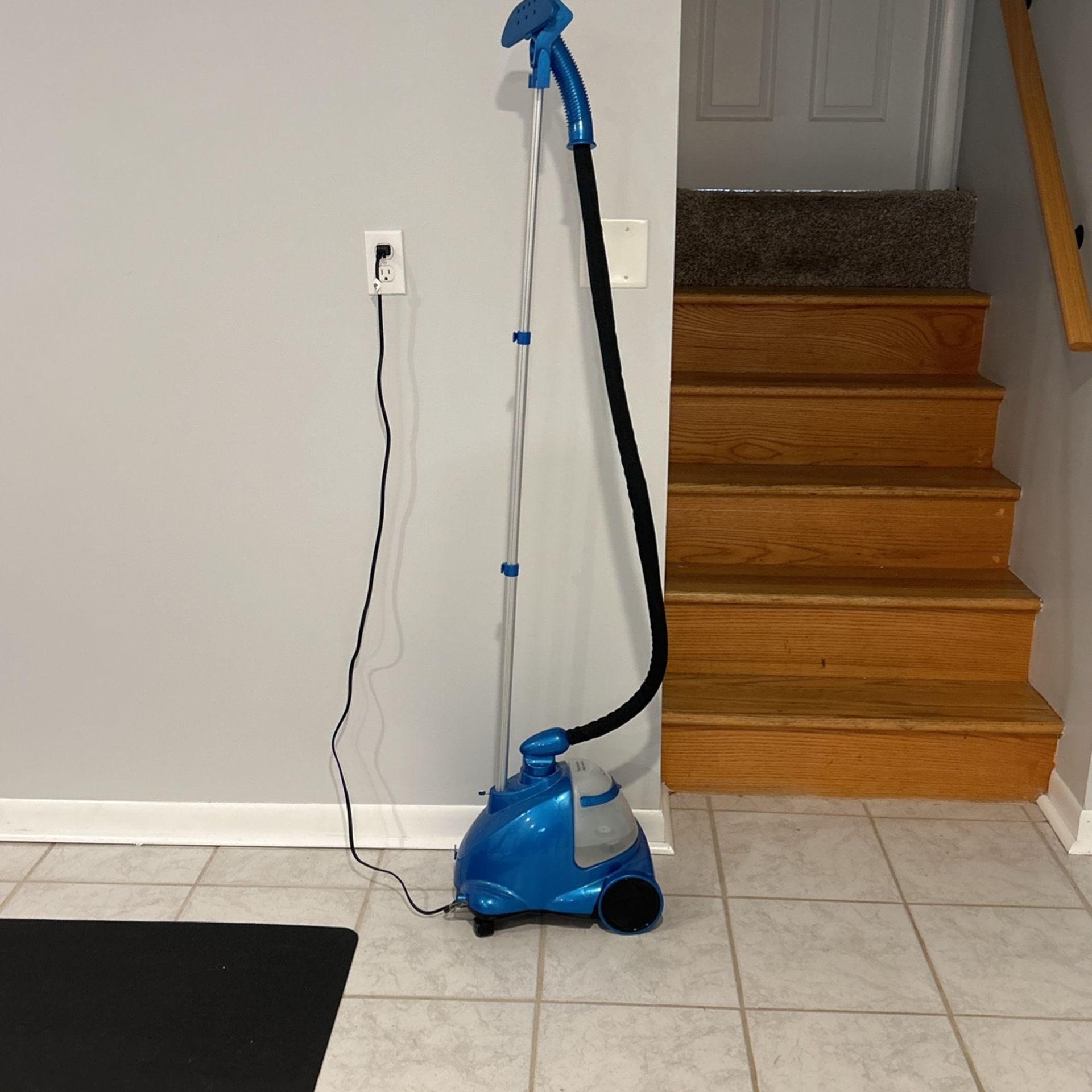 Conair Upright Fabric Steamer