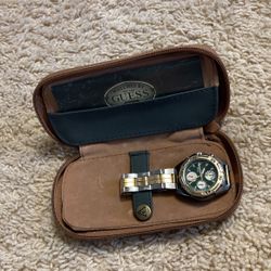 Vintage GUESS Waterpro Men's Watch with Green Face - Band Stainless Gold/Silver