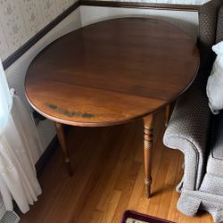 Hitchcock Drop Leaf Table 
