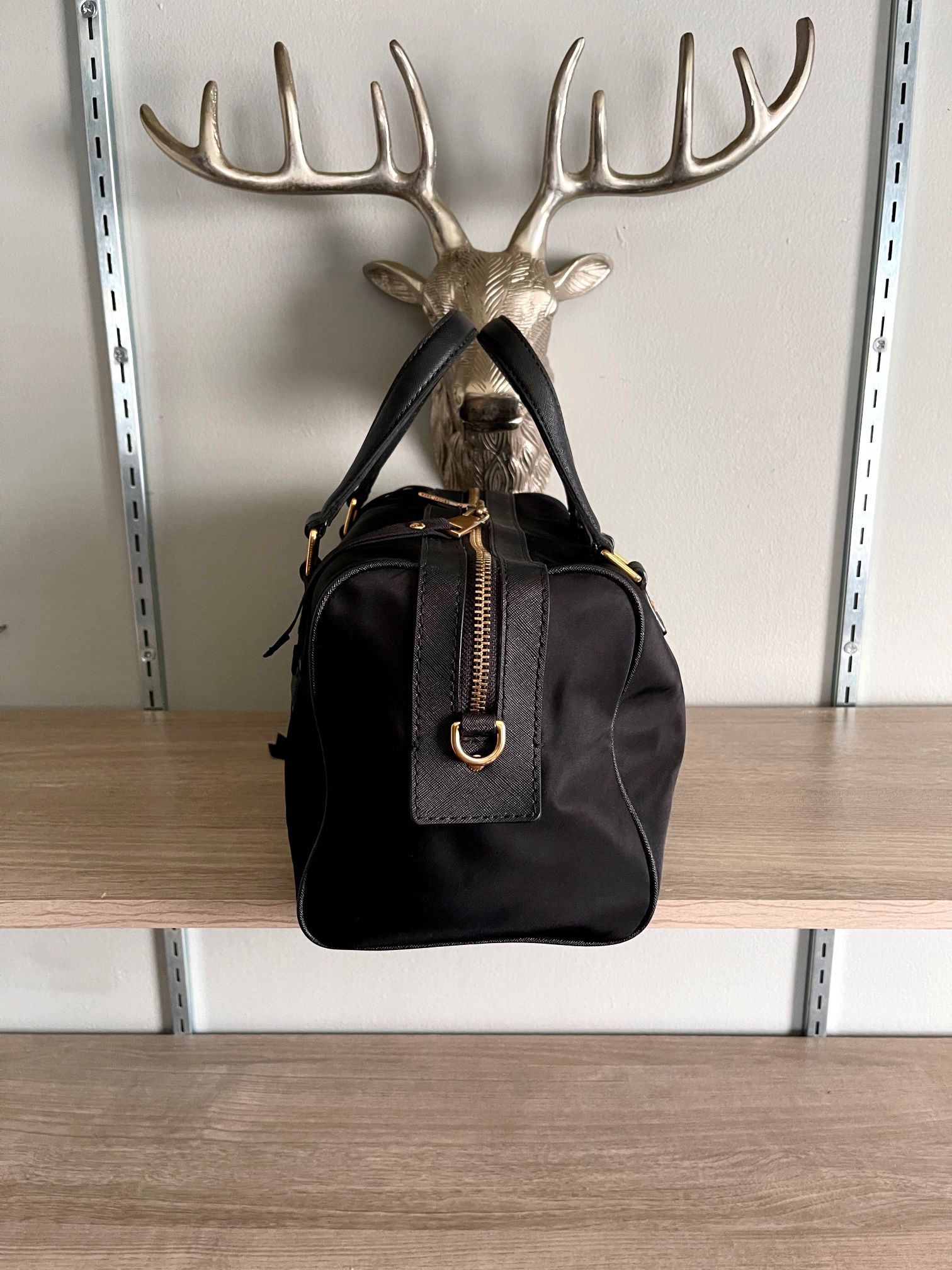 Women’s Marc Jacobs handbag black with gold trims. Retail $360. Great condition! Clean interior, exterior. 
