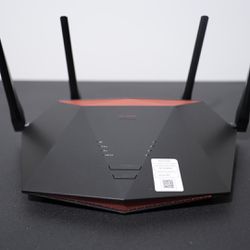 NightHawk Pro Gaming XR1000 WiFi 6 Gaming Router