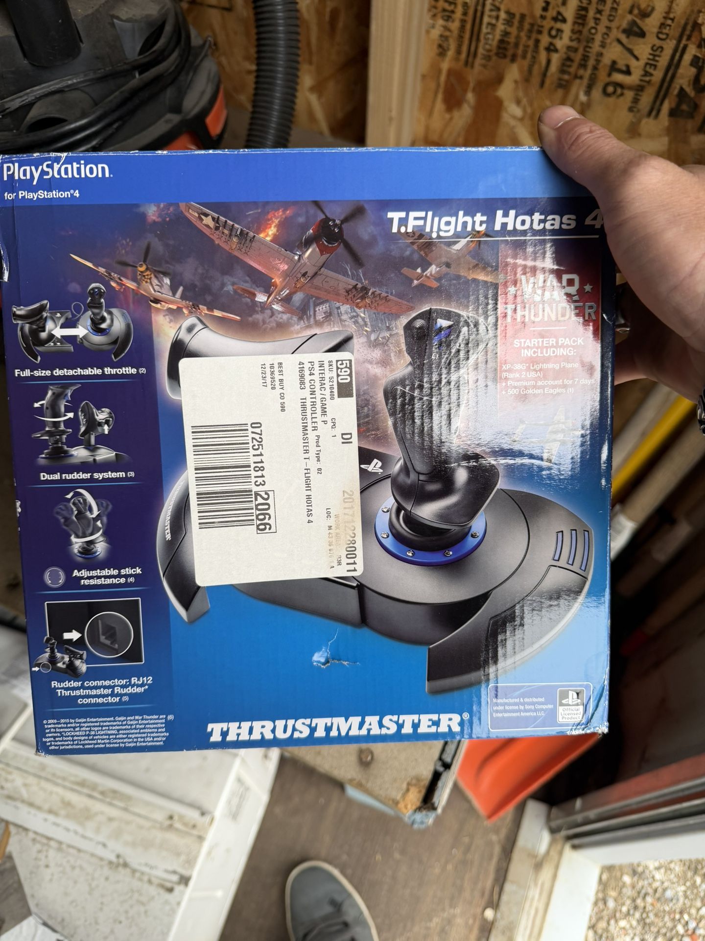 PS4 Thrustmaster