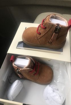 UGG infant boys I Kristjan size 0/1