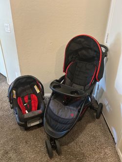 Stroller & car seat with base