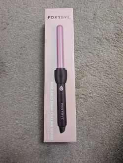 Foxy Bae Rose Gold 25mm Curling Wand - Brand new in box