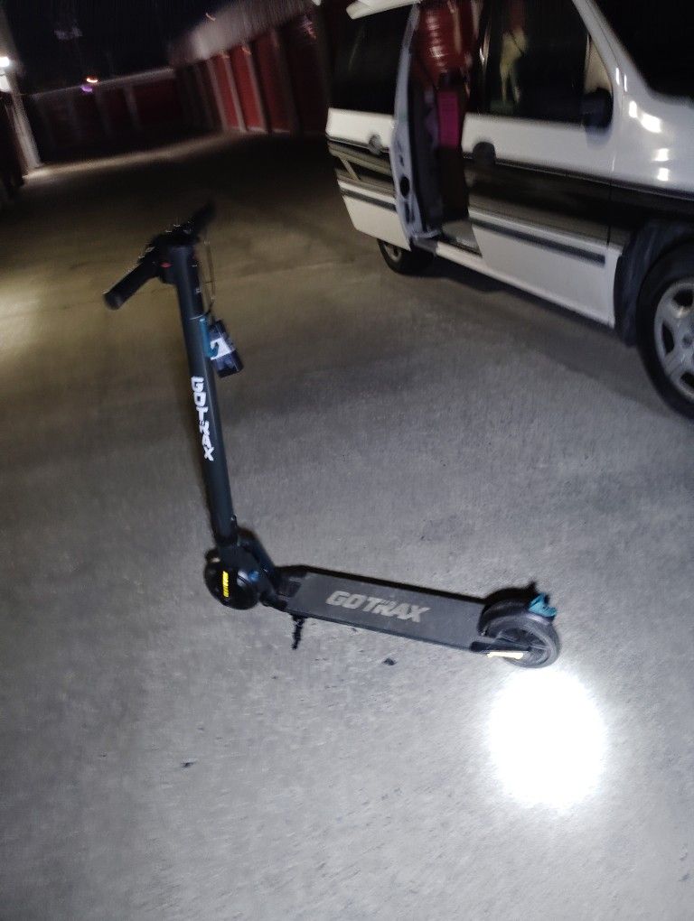 Go Track Scooter With Charger