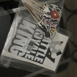 Fortnite Cake Topper And Cup Cake Toppers 