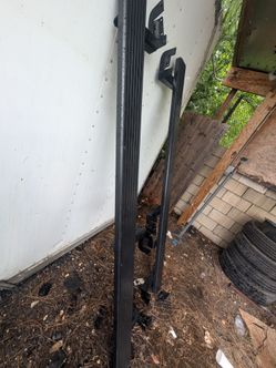 Dodge/Chrysler mini vans step