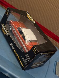 1/18 Ertl American Muscle 1958 Plymouth Belvedere Orange Limited Edition diecast car