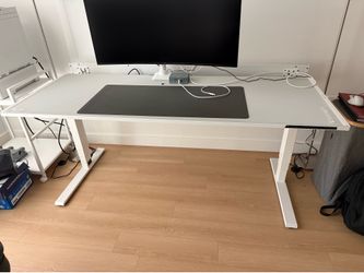 Magnus Pro XL Desk Height Adjustable