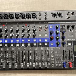 ZOOM  12 Channel Recording Mixer 