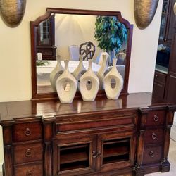 Solid Wood Buffet & Hutch Mirror – Classic Luxury Dining Room Sideboard
